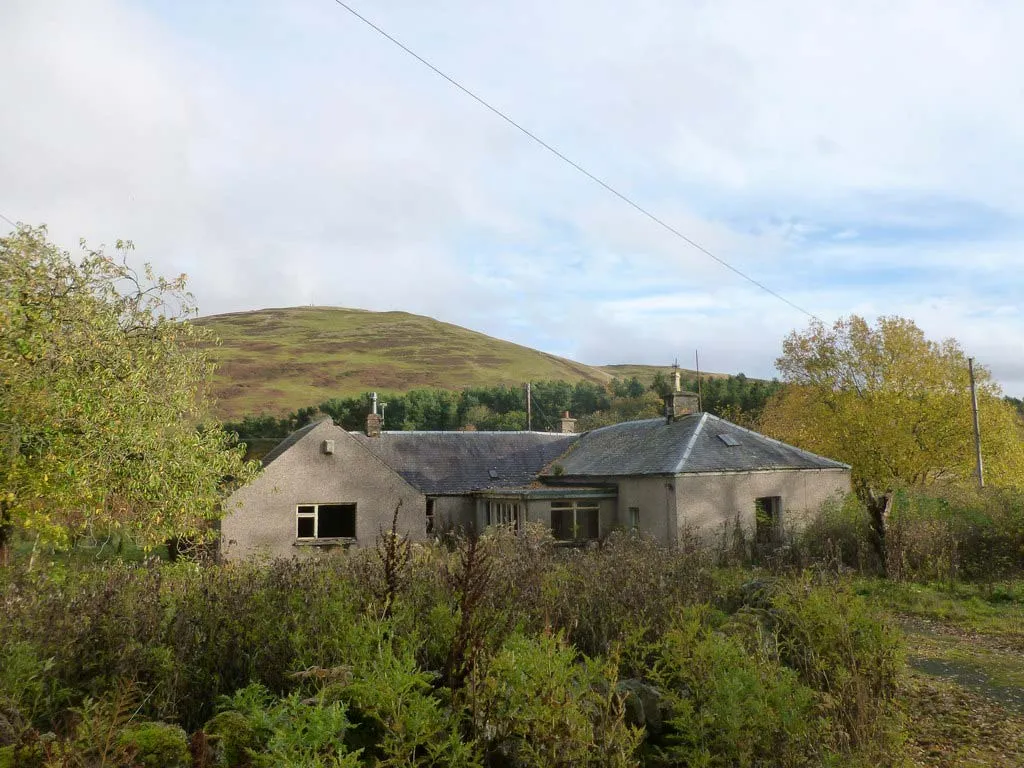 Photo of an abandoned house in Scotland