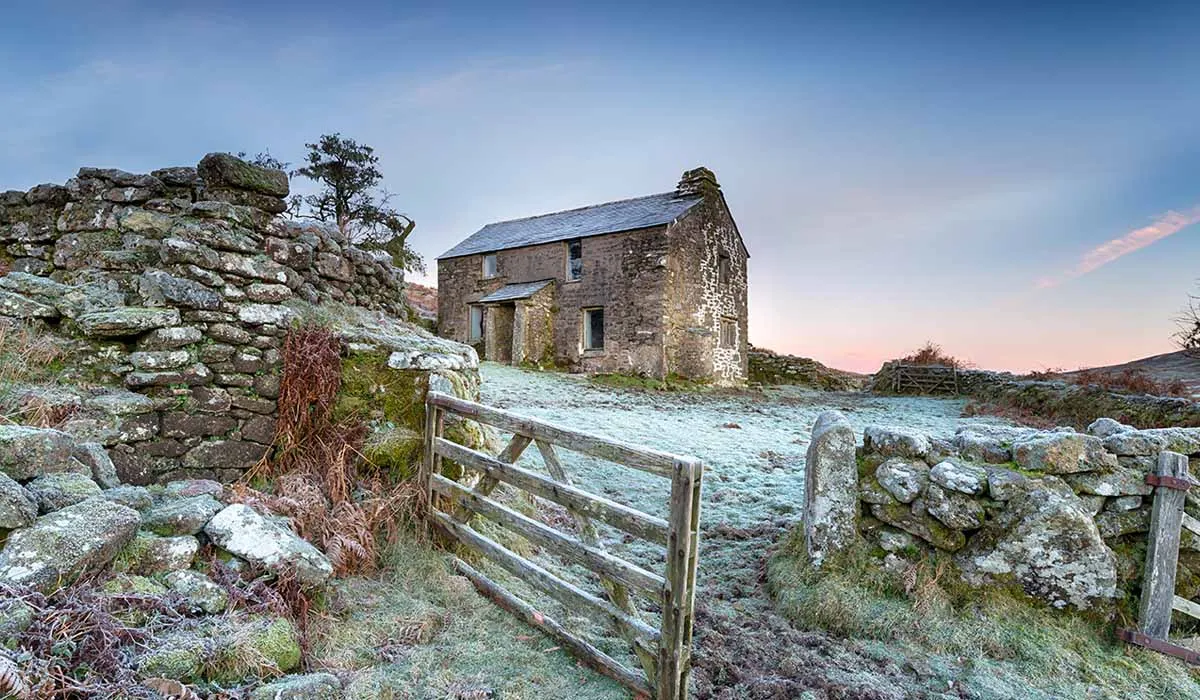 Photo of abandoned property for sale in the UK