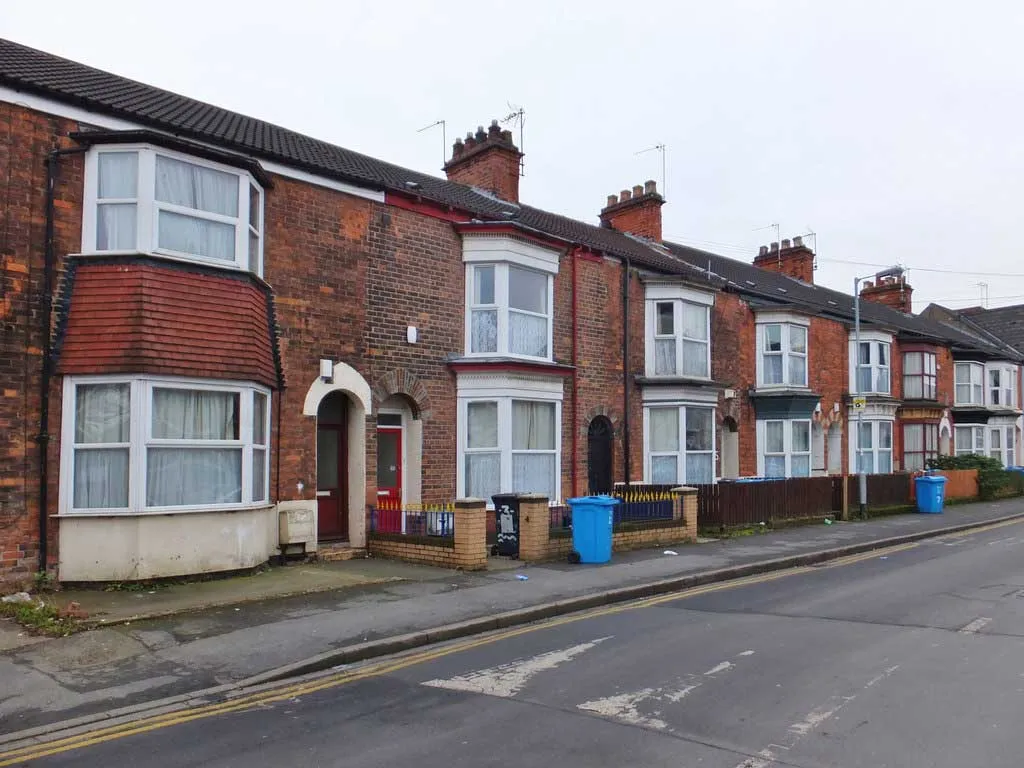 Photo showing terraced houses in Hull, Yorkshire, England.