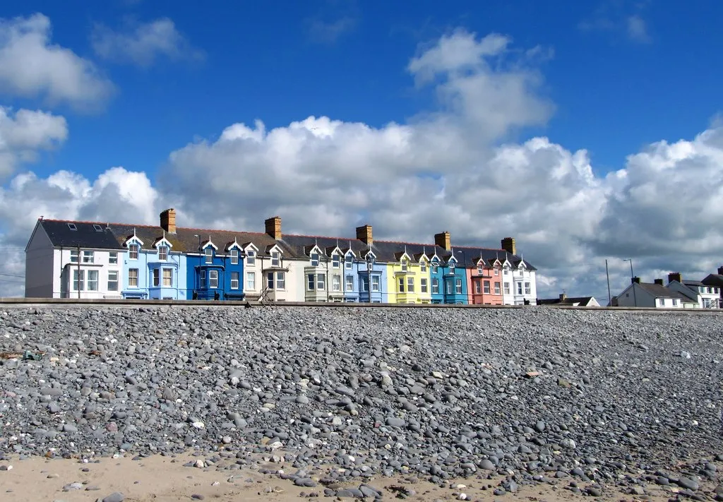 Photo showing some coastal property for sale in Wales, UK