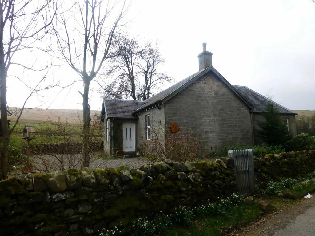 Photo of a country cottage with damp problems