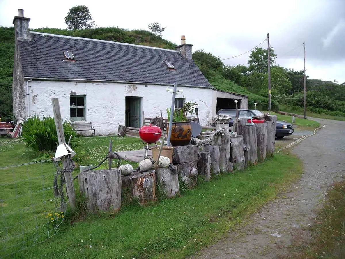 A beautiful cottage for sale in Scotland.