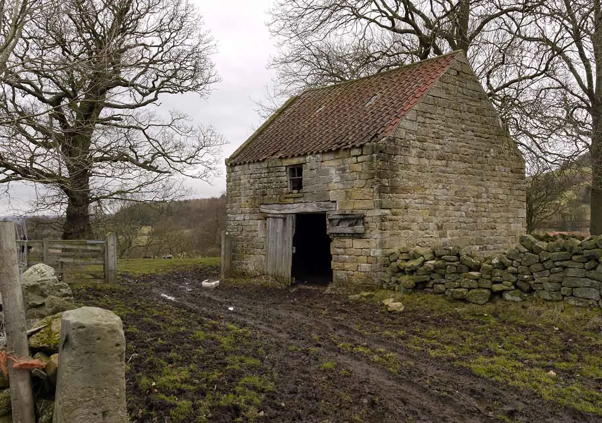 Photo showing a farm building available when renting this land from a local farmer.