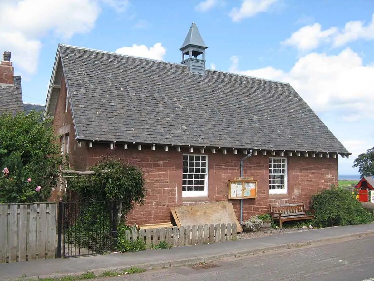 Photo of a sandstone public building.