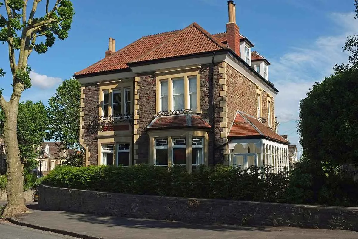 Photo of a house which did not sell at a property auction.