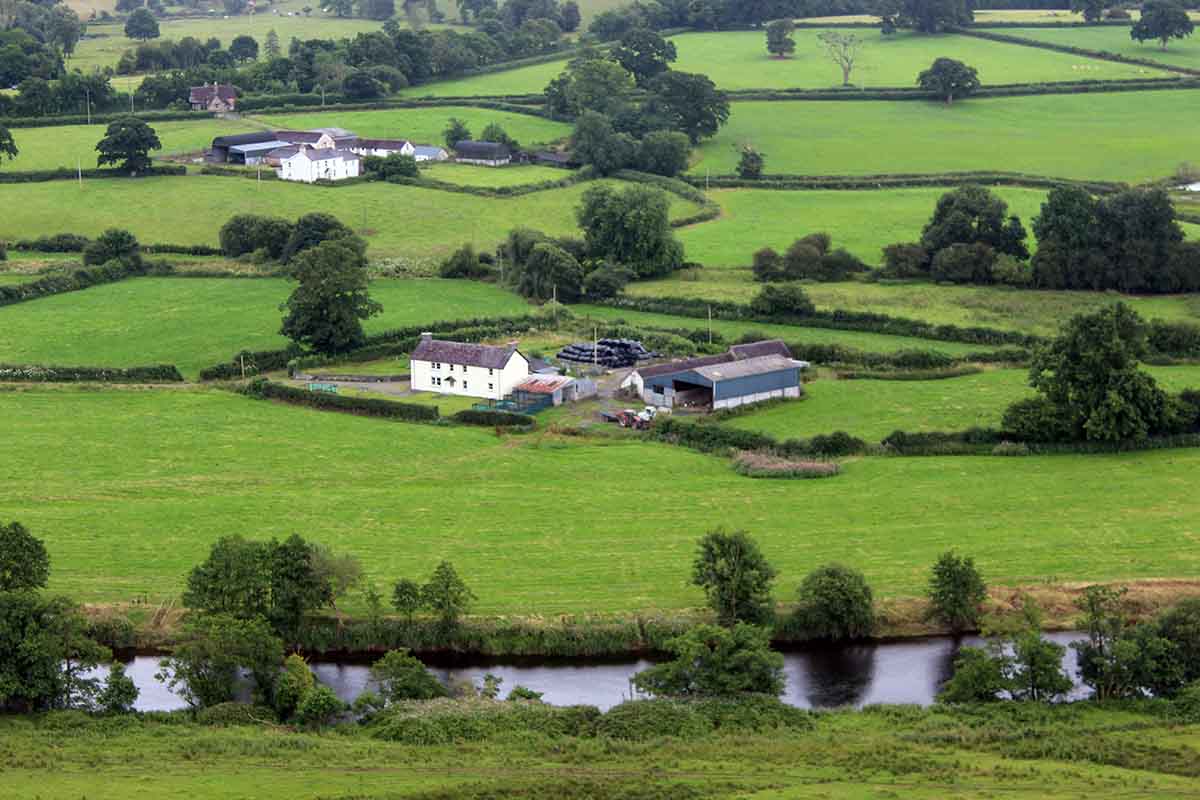 Farms for sale in Wales : Welsh farms and farmland