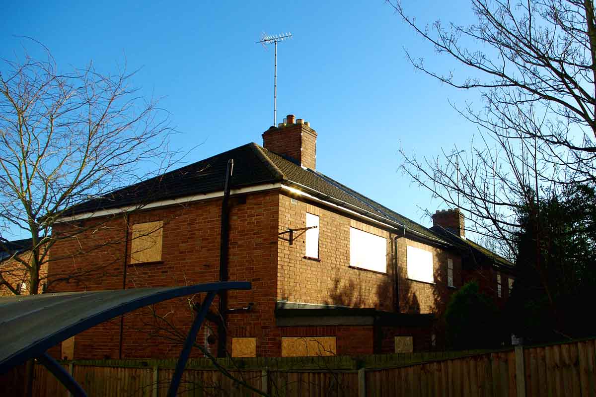 Photo of a 3 bedroom house which remained unsold at a property auction.